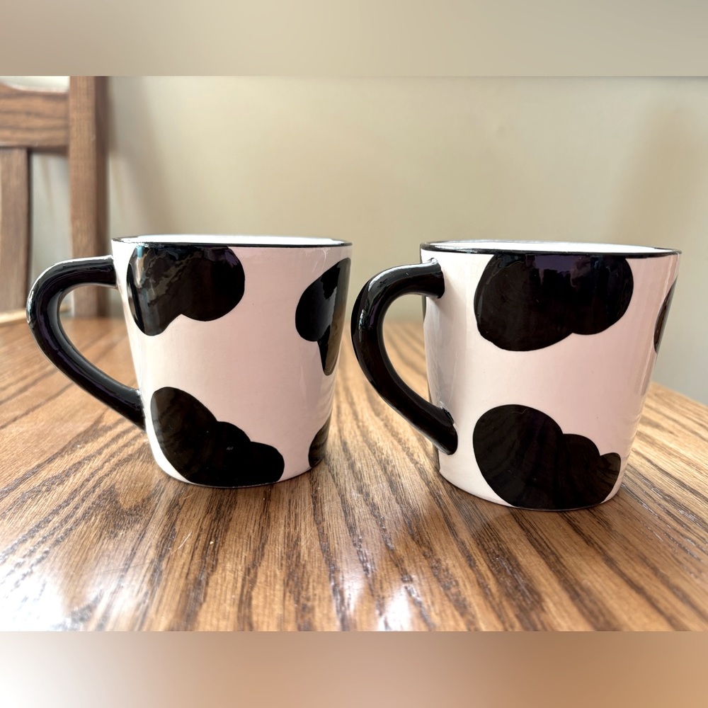 3-D cow mugs